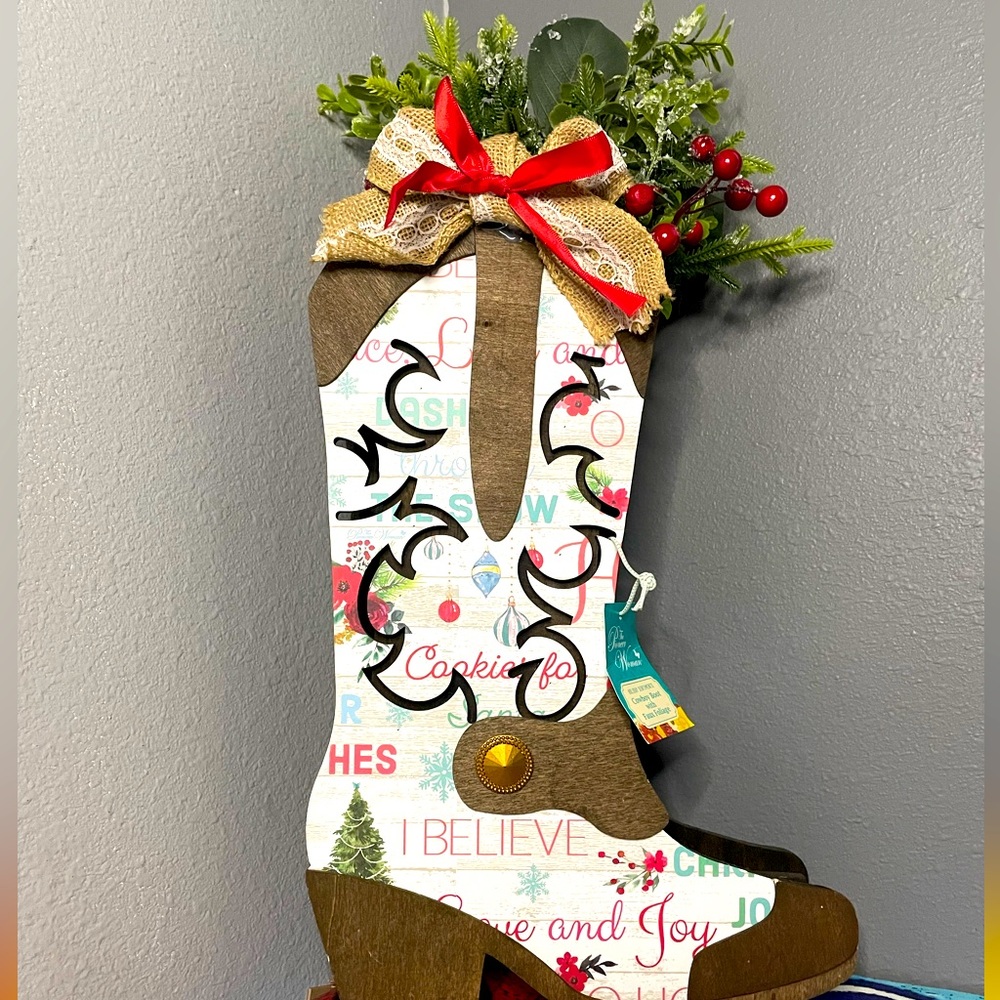 The Pioneer Woman Farmhouse Holiday Tabletop Decor, NWT